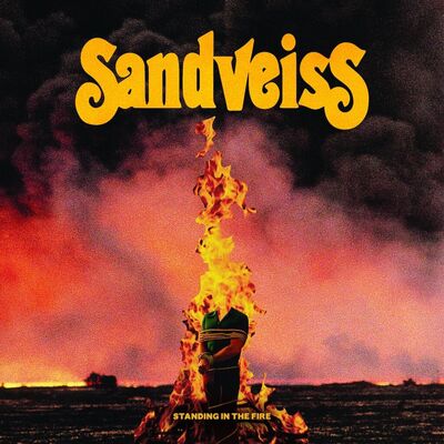 Sandveiss - No Love Here